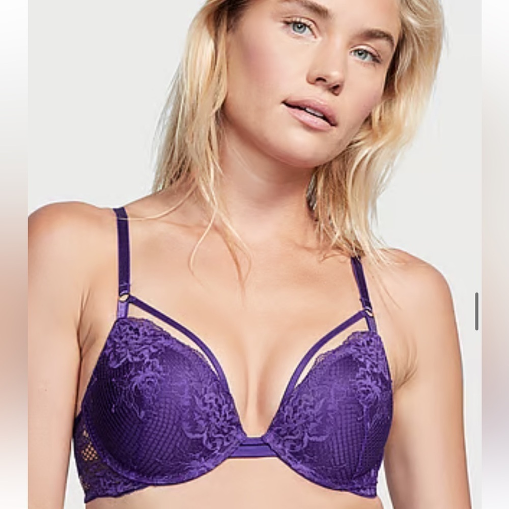 New Victoria's Secret Strappy Fishnet Lace Very Sexy Push-Up Bra Size 34C NWT